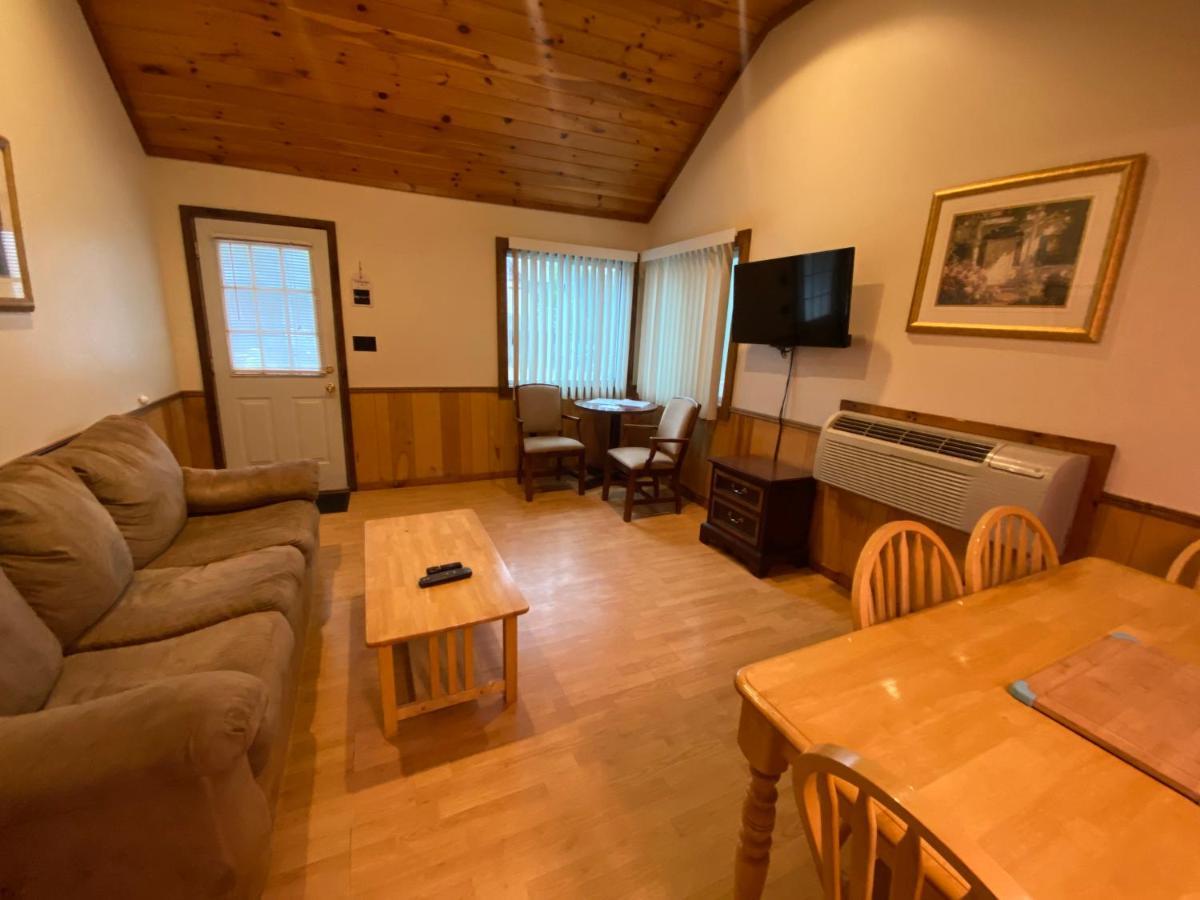 Boulders Resort Lake George Luaran gambar